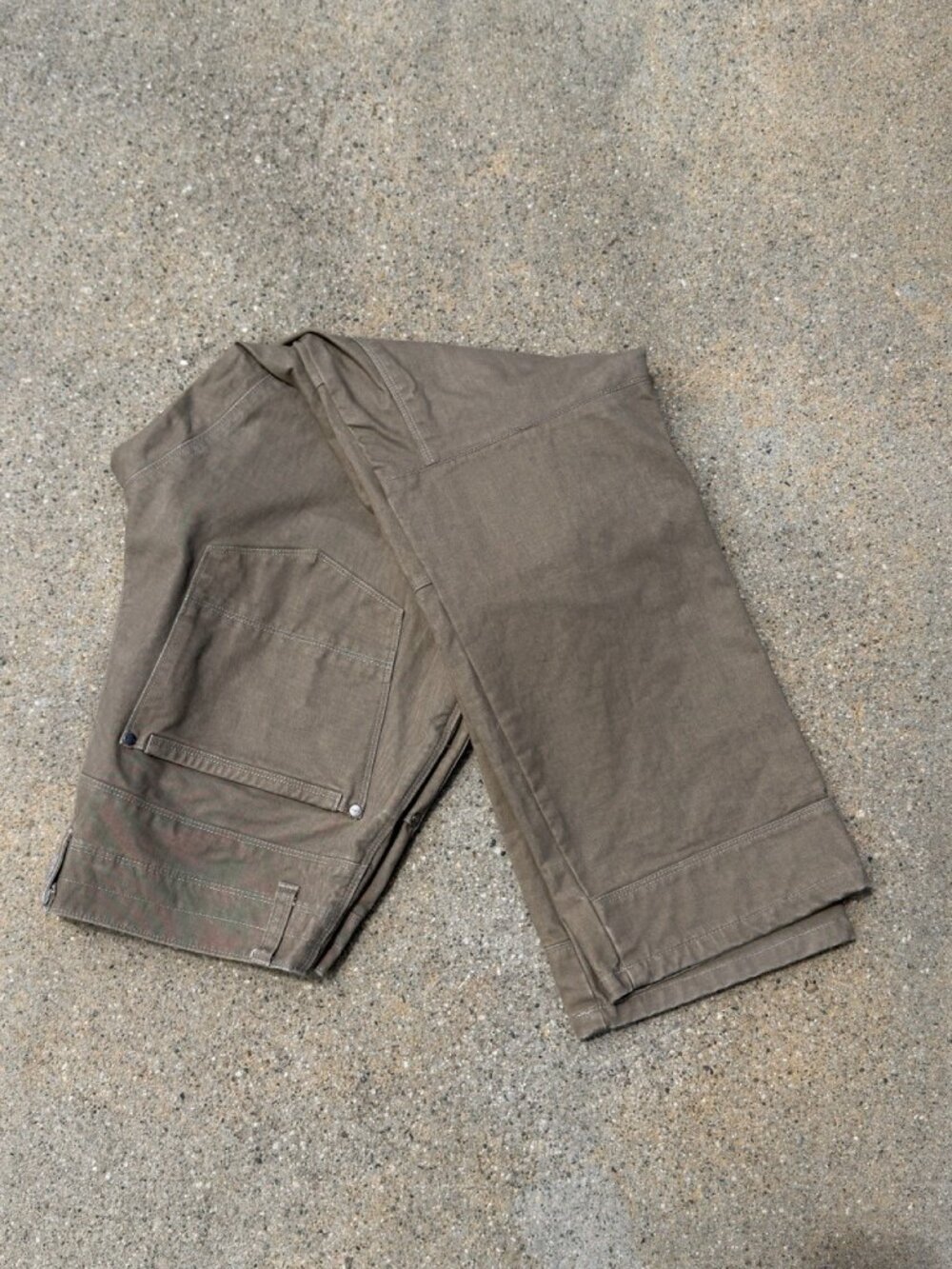KÜHL Renegade Pants Mens 34x30 Khaki Cargo Utility Hiking Outdoor